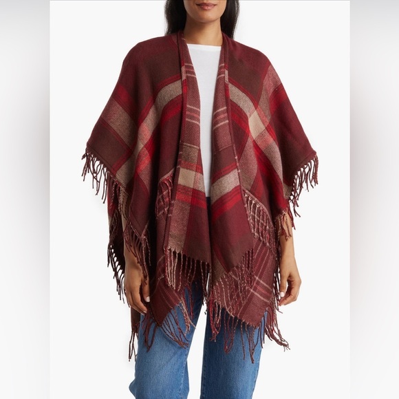 Steve Madden Tartan Ruana with Fringe Poncho Cape One Size Equestrian Western - Picture 2 of 10